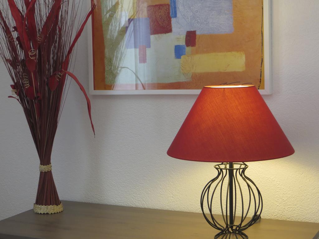 Appartement Dans Villa St Raphael Saint-Raphaël Rum bild
