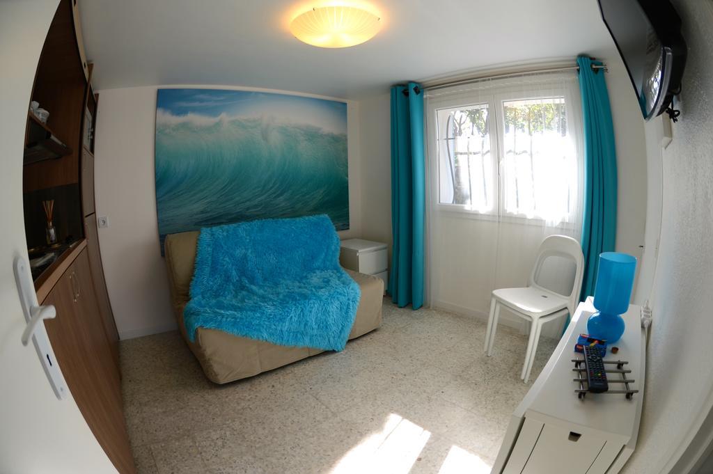 Appartement Dans Villa St Raphael Saint-Raphaël Exteriör bild